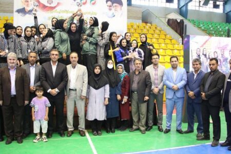 جام قهرمانی لیگ برتر کونگ فو در دست بانوان کرمانی
