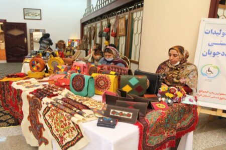 فروش ۴ میلیاردی صنایع دستی در کرمان طی ۳ روز