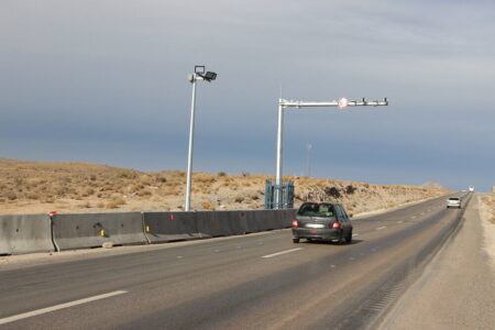 جاده های جنوب کرمان با ۲۳ دوربین رصد الکترونیکی می شود