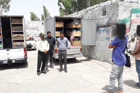 عاملان توزیع خارج از شبکه قطعات خودرو در شرق کرمان دستگیر شدند
