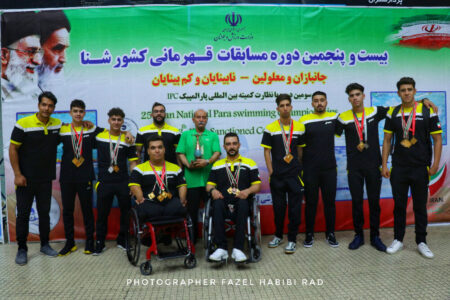 کرمان قهرمان مسابقات شنای معلولین کشور