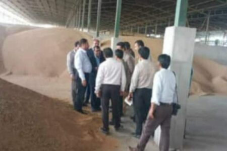 رفع مشکلات کشاورزان شهرستان ارزوئیه و پرداخت قیمت گندم خریداری شده در دستور کار است