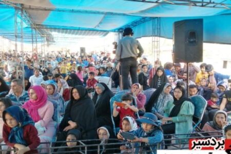 برگزاری چهاردهمین جشنواره گل محمدی لاله زار بردسیر