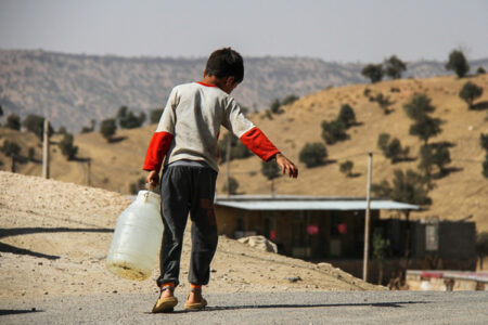 کرمان ۲۵۰۰ لیتر بر ثانیه کمبود آب دارد