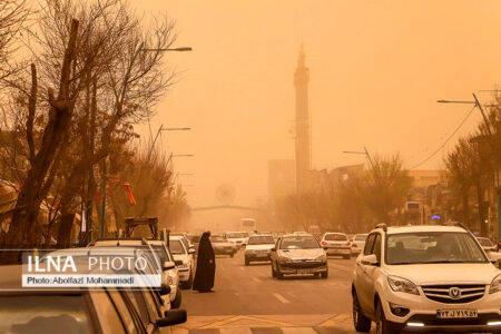 پیش بینی غلظت غبار در شهر‌های جنوبی کرمان