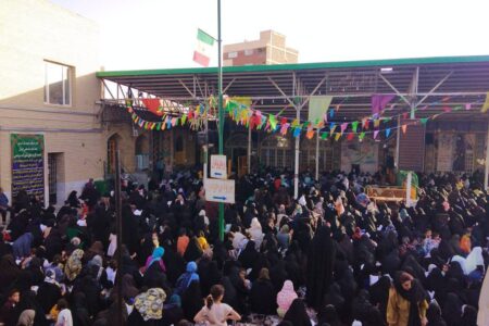 دعای پر فیض عرفه در سراسر استان کرمان برگزار شد