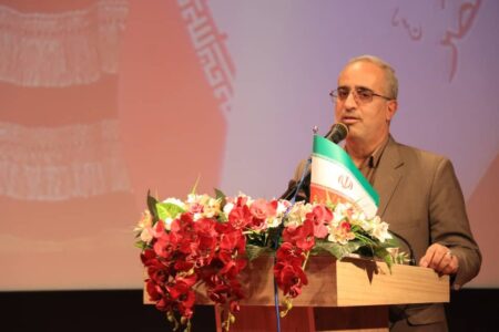 ۶۰ هزار میلیارد حقوق دولتی معادن و مالیات، شیره جان استان کرمان را گرفته است