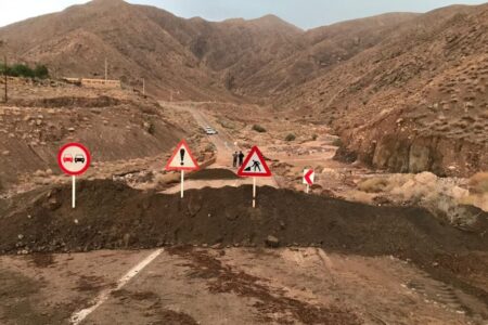 جاده رفسنجان – یزد مسدود شد