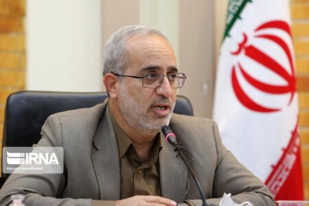 استاندار کرمان: شرکت‌های بزرگ صنعتی و معدنی باید پای کار توسعه استان باشند