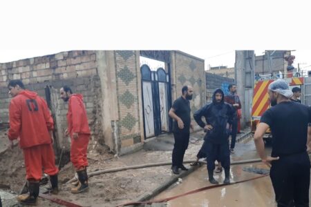 خسارت باران به ۳۰۰ منزل مسکونی مددجویان کمیته امداد عنبرآباد