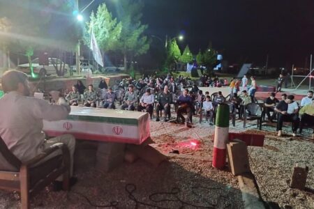 یادوراه شهدای غدیر در کنار قبردو شهید گمنام دانشگاه آزاد زرند برگزارگردید