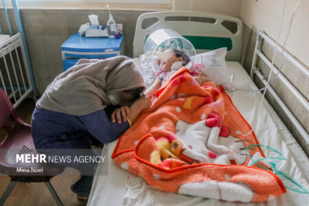 طی ۲۴ ساعت اخیر ۵۰ بیمار کرونایی در کرمان بستری شدند