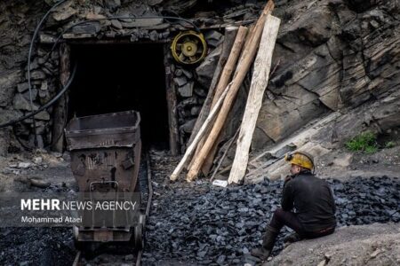 ریزش معدن «چیل آباد» موجب محبوس شدن ۲ کارگر شد