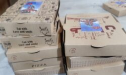 توزیع بیش هزار و صدو ده پیتزا بین ایتام در کرمان