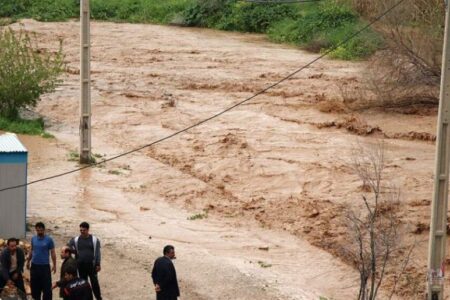 شش خانوار  زرندی در سیل مفقود شدند