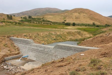 ۳۴ طرح منابع طبیعی و آبخیزداری جنوب کرمان افتتاح یا کلنگ زنی می‌شود
