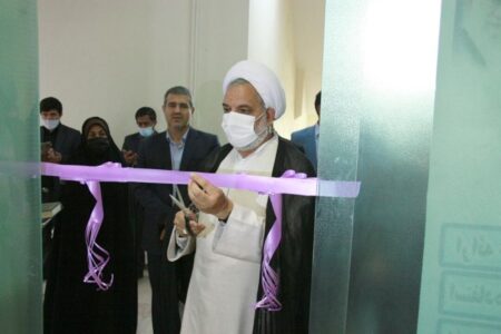نخستین کلینیک حقوقی دانشگاههای کرمان در دانشگاه آزاد اسلامی بردسیر افتتاح شد