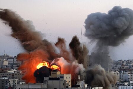 حمله هوایی رژیم صهیونیستی به غزه/ ۸ فلسطینی شهید و ۵۰ نفر زخمی شدند