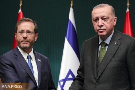 ترکیه: در حال مذاکره با اسرائیل برای انتقال گاز به اروپا هستیم
