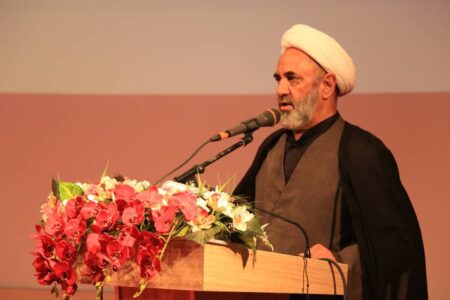 انتقاد امام جمعه رفسنجان از عدم حضور برخی مدیران در شورای اداری