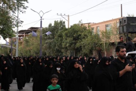 مراسم پیاده روی جاماندگان اربعین در زنگی آباد کرمان