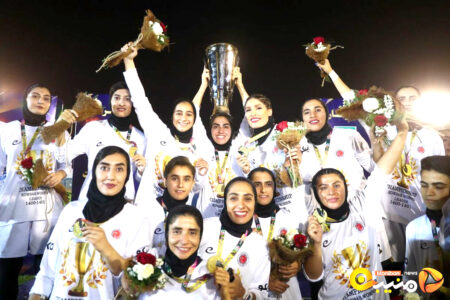 کرمان  قطب فوتبال زنان