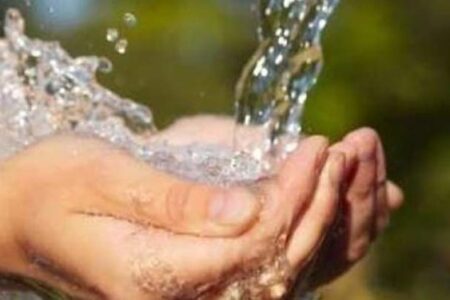 بهره‌مندی ۱۲۰۰ خانوار از آب شرب سالم در فاز اول طرح جهاد آبرسانی در فاریاب