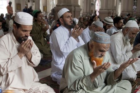 «منهاج القرآن» و تلاش برای وحدت شیعه و سنی در پاکستان