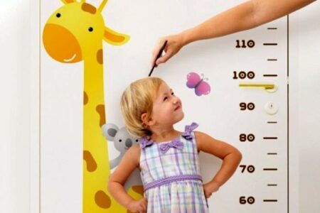 قد والدین یا دی‌اِن‌اِی؛ کدام برای پیش‌بینی اندازه قد کودک مناسب‌تر است؟