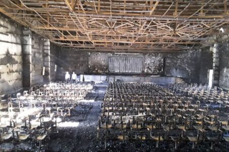 صدور دستورات قضایی برای پیگیری حادثه آتش سوزی ساختمان هلال احمر کرمان + عکس