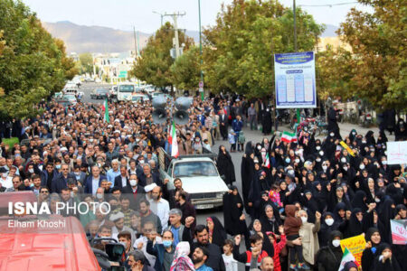 راهپیمایی مردم رفسنجان در محکومیت حادثه تروریستی شاهچراغ