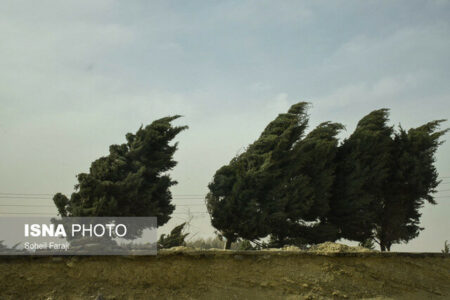وقوع وزش بادهای نسبتا شدید در برخی مناطق استان کرمان