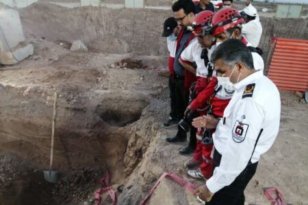 پیکر بی‌جان دومین حادثه دیده ریزش تونل فاضلاب در کرمان رهاسازی شد