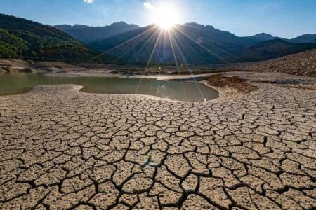 معاون دادگستری کرمان: وضعیت آب این استان در شرایط بحرانی قرار دارد