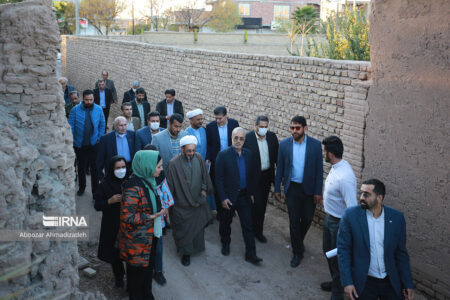 بازدید استاندار کرمان از پروژه های شهری