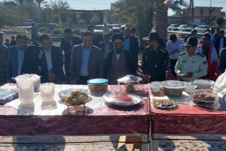 جشنواره غذا به مناسبت هفته بسیج در ارزوئیه برگزار شد