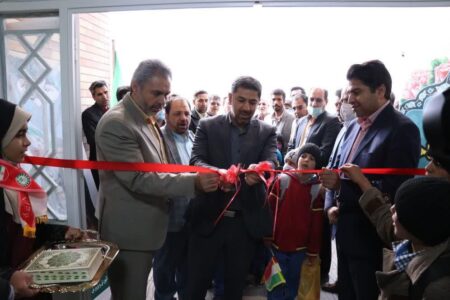 مدرسه شش کلاسه در روستای خرمنده بردسیر افتتاح شد