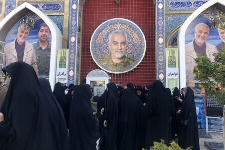 آغاز رسمی برنامه‌های سومین سالگرد شهادت سیدالشهدای جبهه مقاومت در کرمان