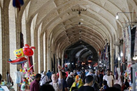 خروج اصناف مزاحم شهری از سیرجان کلید خورد