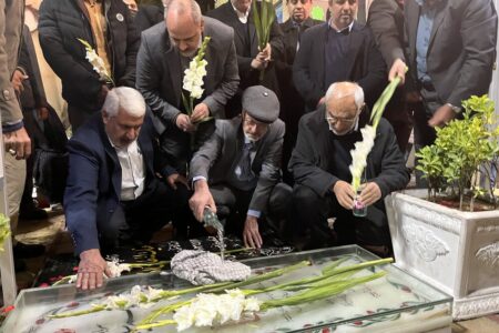 رئیس جهاد دانشگاهی کشور وارد کرمان شد/ادای احترام به شهید سلیمانی