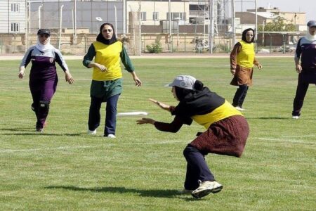 آغاز مسابقات فریزبی بانوان کشور در ماهان