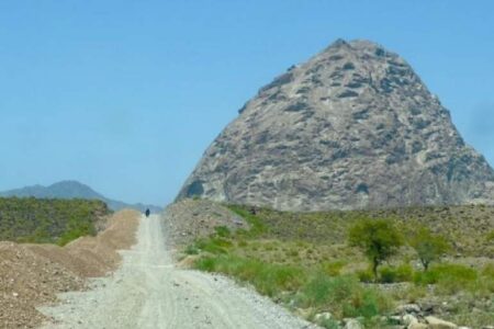 کوه پرهیبت جنوب کرمان، مناسبترین مکان برای صخره نوردی در ایران