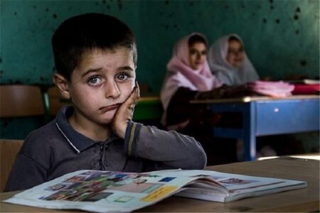 بیش از ۶ هزار دانش‌آموز کرمانی از تحصیل جامانده‌اند