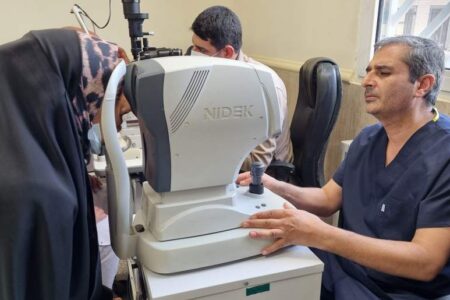 جهاد پزشکان متخصص بسیجی با ویزیت رایگان بیش از ۲هزار نفر در ریگان