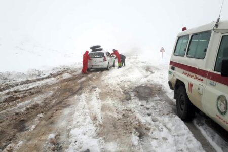 امدادرسانی به ۳۰۳ نفر در برف و باران استان کرمان