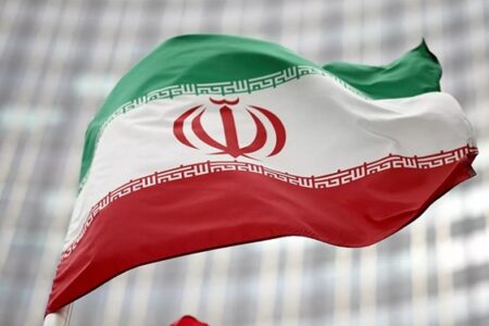 ایران من، ای هم‌تراز ملکوت، پرچمت در اهتزاز باد