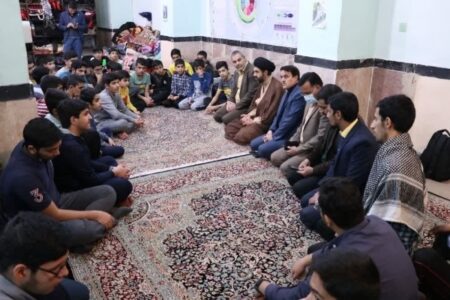شرکت بیش از ۱۱ هزار دانش‌آموز کرمانی در مراسم اعتکاف