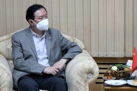 سفیر چین در ایران: پکن مایل به نقش‌آفرینی در صلح و ثبات منطقه است