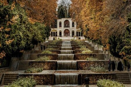کرمان آماده میزبانی از گردشگران نوروزی است/ از نونوار شدن باغ شاهزاده ماهان تا راه‌اندازی هتل کاروانسراها، تورهای گردشگری و بازارچه‌ها