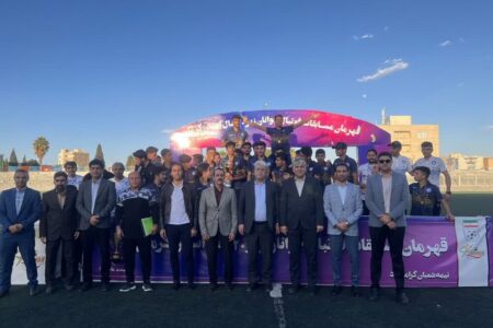 جام قهرمانی فوتبال جوانان زیر ۲۰ سال استان به سیرجانی‌ها رسید